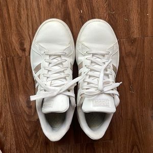 Adidas leather sneakers, metallic stripe, 7.5